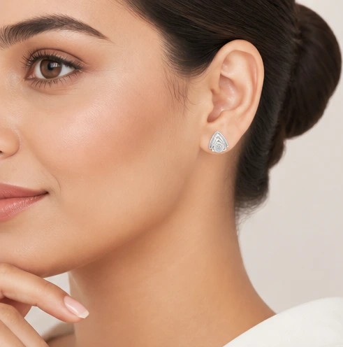 Elegant Geometric Silver 92.5% & Cubic Zirconia Stud Earrings