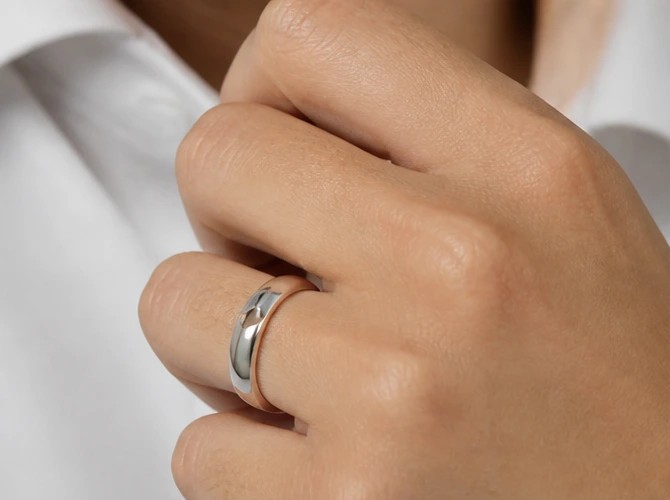 Nova Minimalist Cut-Out Heart Silver Adjustable Band Ring